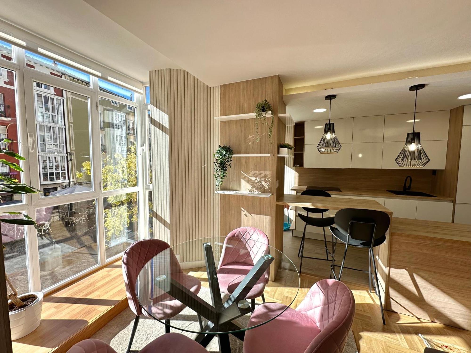 A Un Paso De La Catedral Apartment Burgo Екстериор снимка