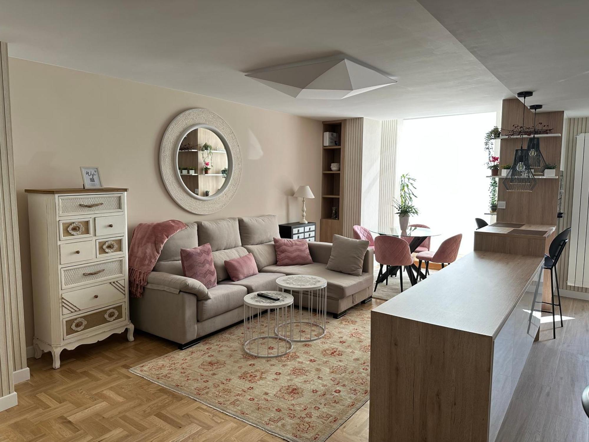 A Un Paso De La Catedral Apartment Burgo Екстериор снимка